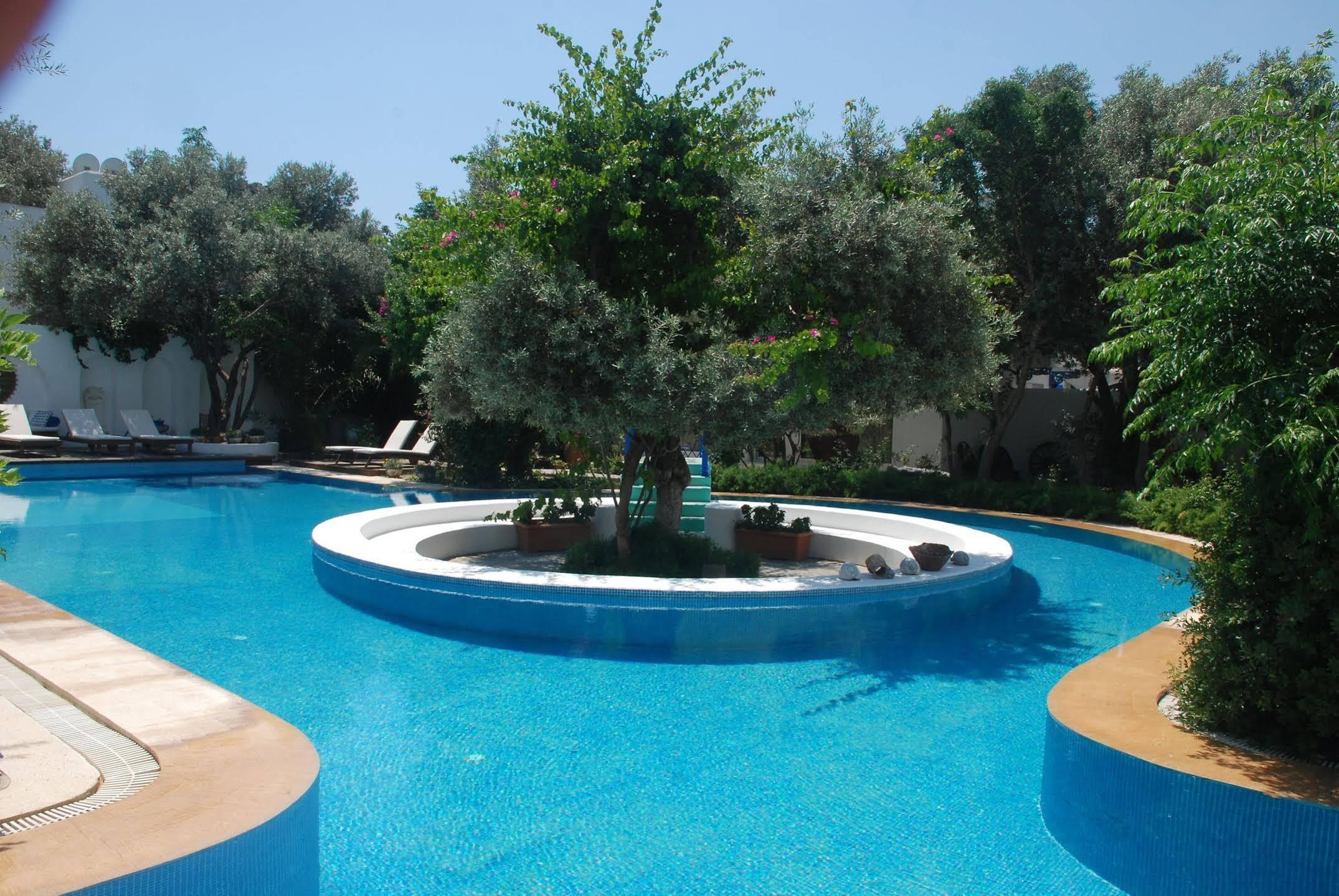 Villa Oliva Butik Hotel Konacik Exterior photo